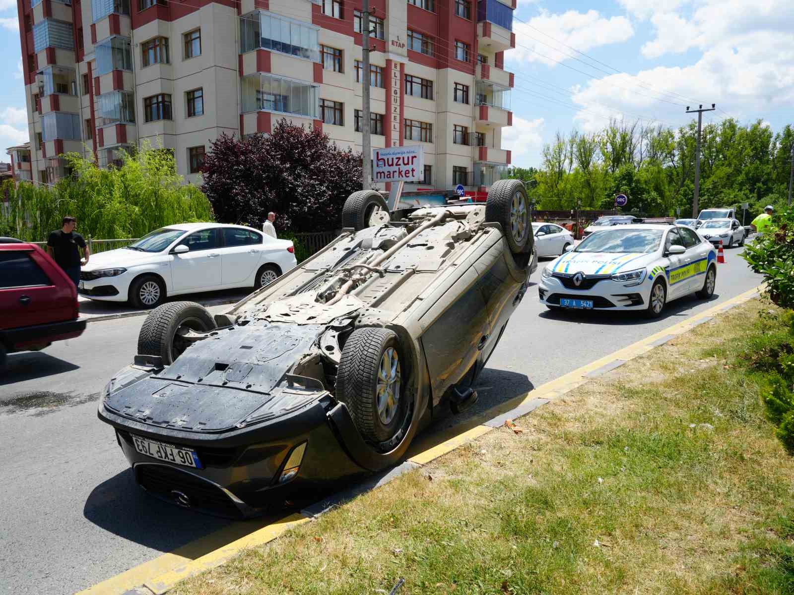 Kastamonu’da otomobil takla attı: 1 yaralı