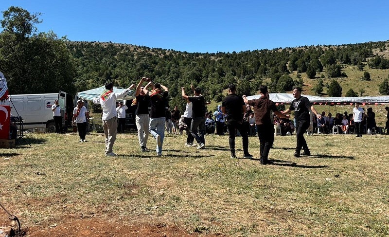 Beyşehir’de Olukdağı Şenliği mahalle sakinlerini buluşturdu