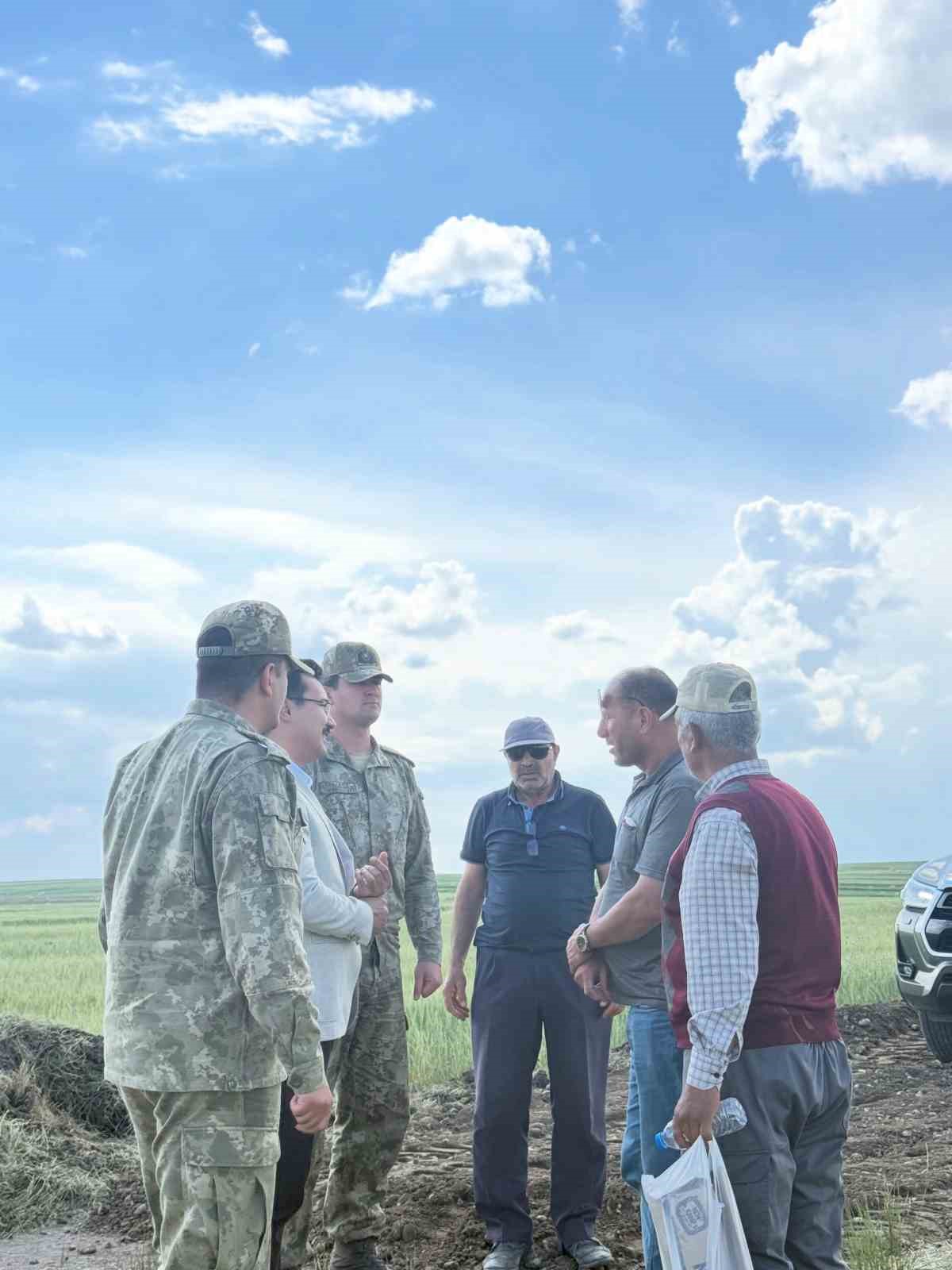 Kaymakam Demirtaş, sınır devriye yolu çalışmalarını yerinde inceledi