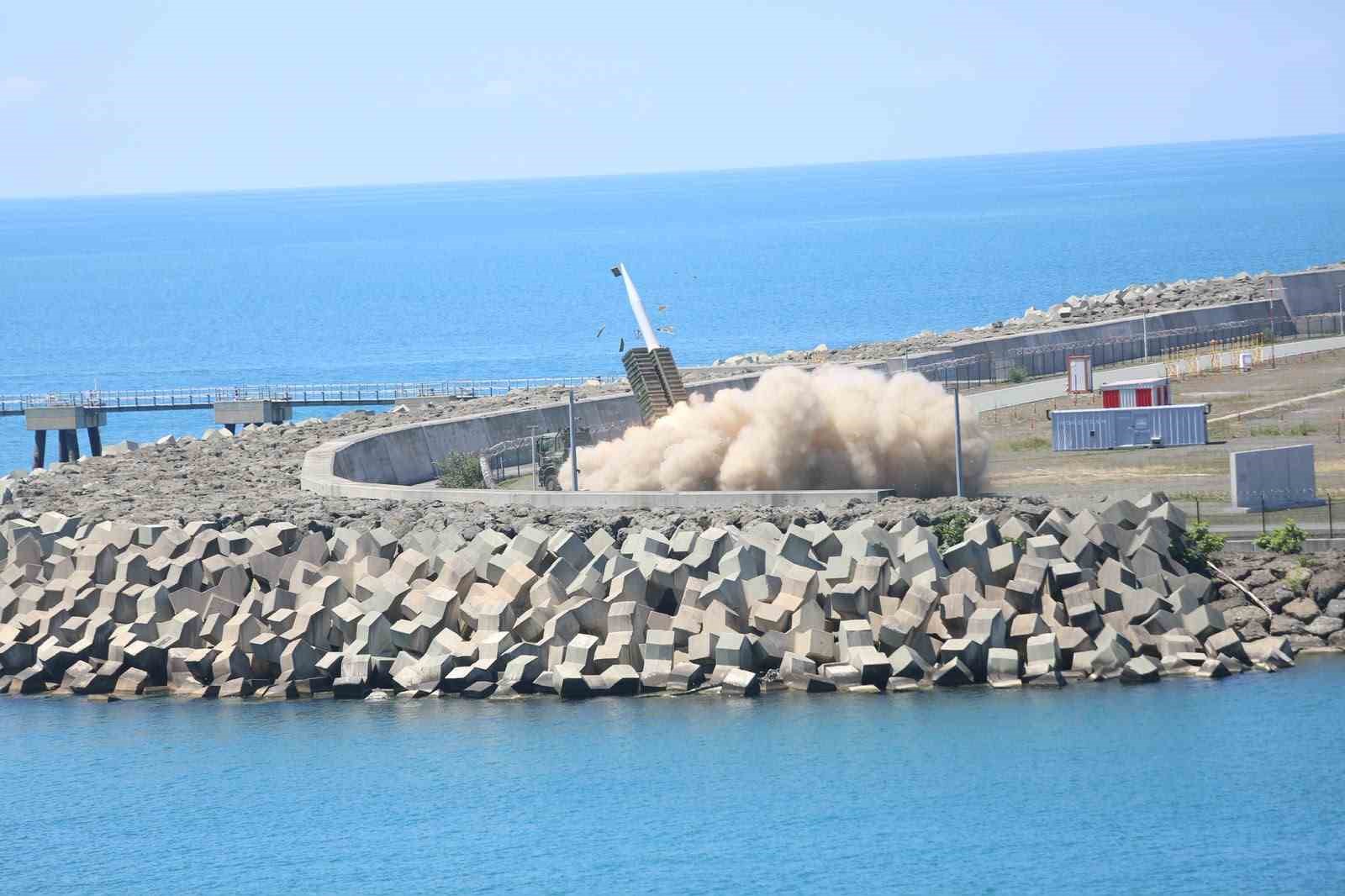 TAYFUN Füzesi’nin Blok 3 versiyonu Rize’den ateşlendi