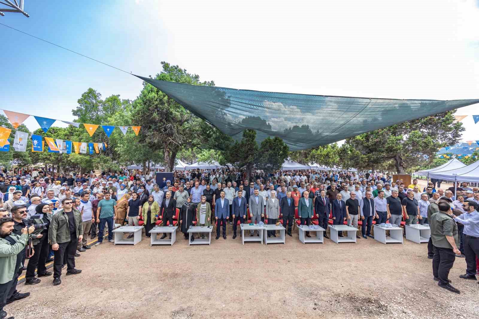 AK Parti Konya İl Danışma Meclisi Toplantısı Bakan Çiftçi’nin katılımıyla gerçekleştirildi