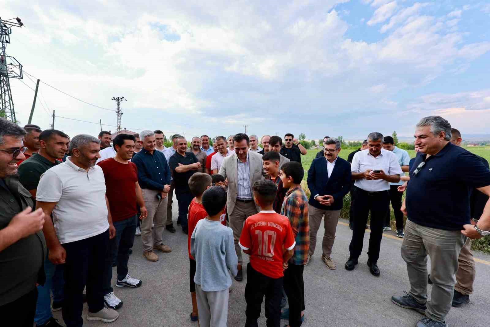 Vali Karakaya ve Mülkiye Başmüfettişlerinden Ahlat’a ziyaret