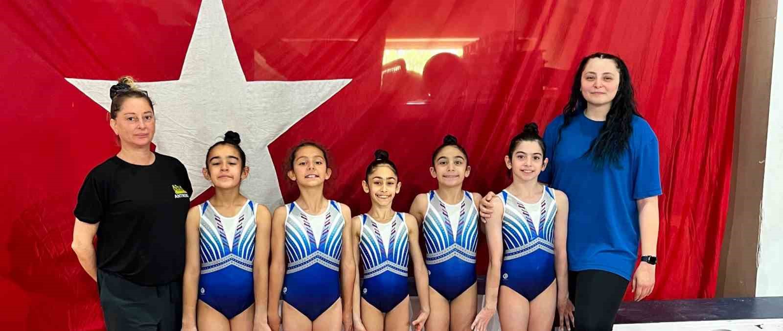 Kayserili cimnastikçi kızlar SEM barajını geçti