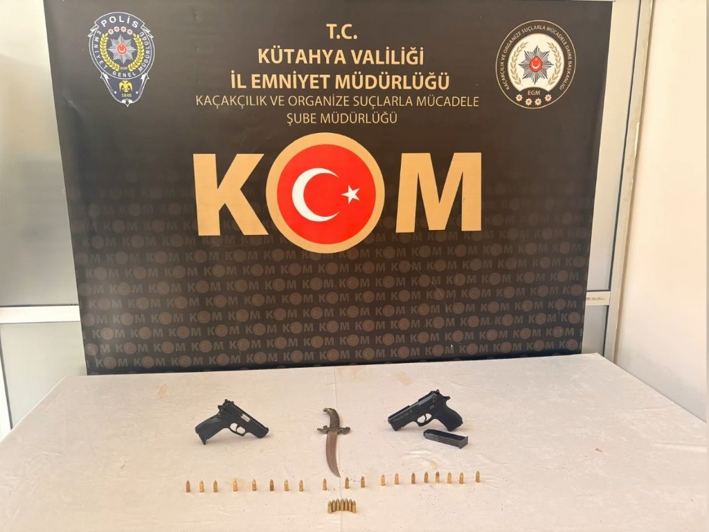 Kütahya’da suç örgütüne operasyon: 3 kişi tutuklandı