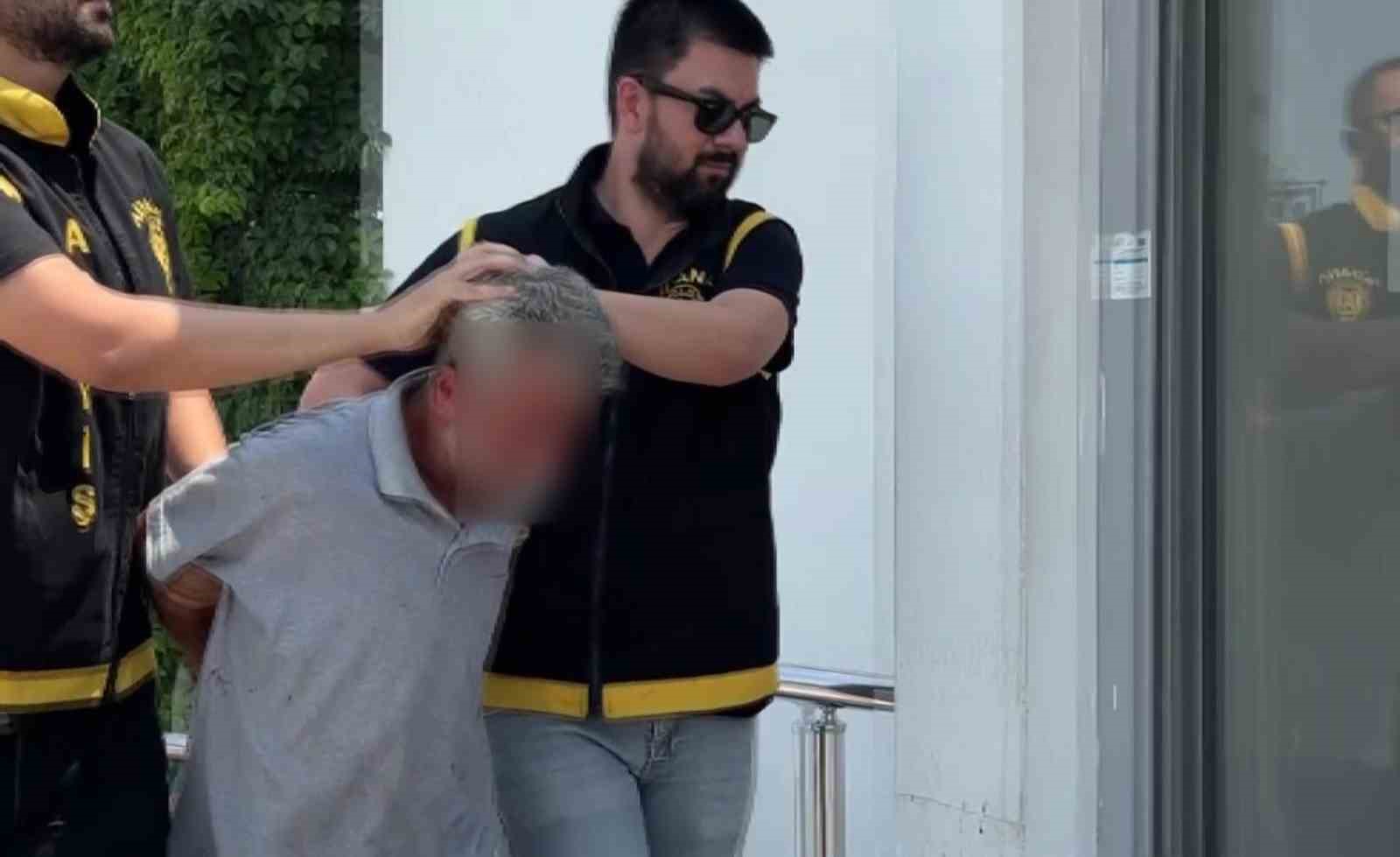 Mağazadan takıları çalan hırsızdan pes dedirten savunma: "Bana borçları vardı"