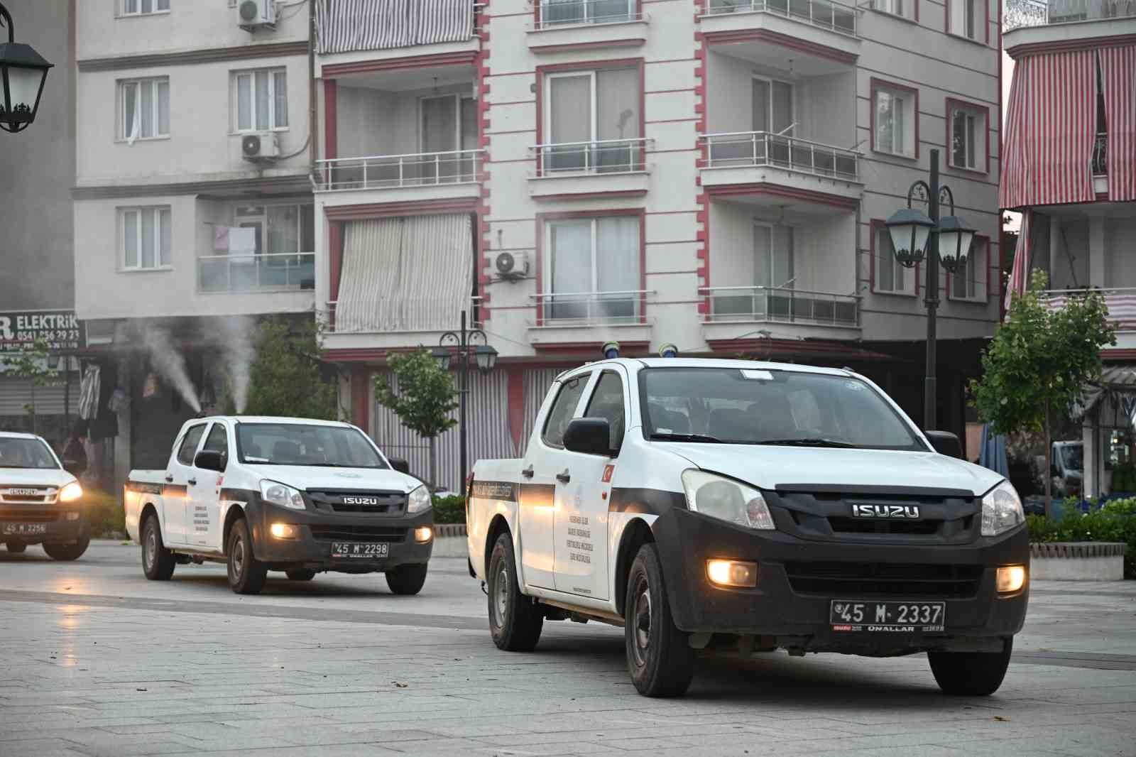 Manisa Büyükşehir’den Sarıgöl genelinde ilaçlama çalışması