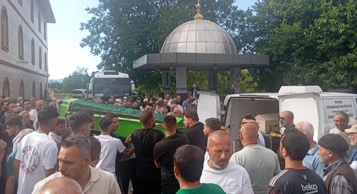 İznik Gölü’nde hayatını kaybeden genç son yolculuğuna uğurlandı