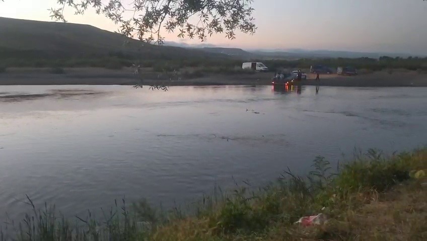 Kızılırmak’ta akıntıya kapılan şahıs kayboldu