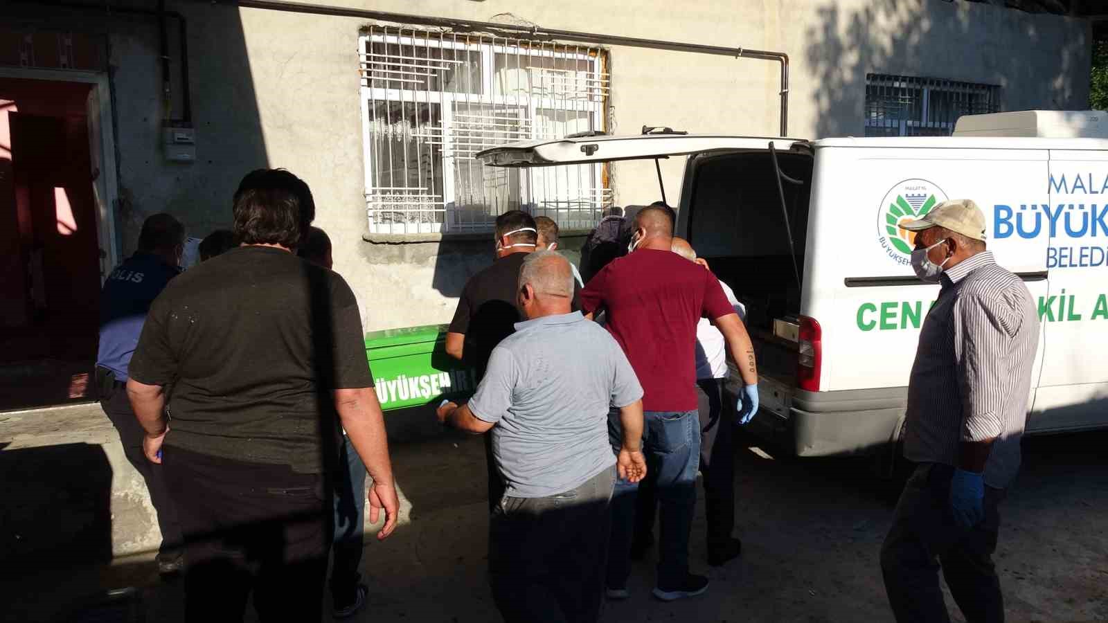 Malatya’da 26 yaşındaki genç evinde ölü bulundu