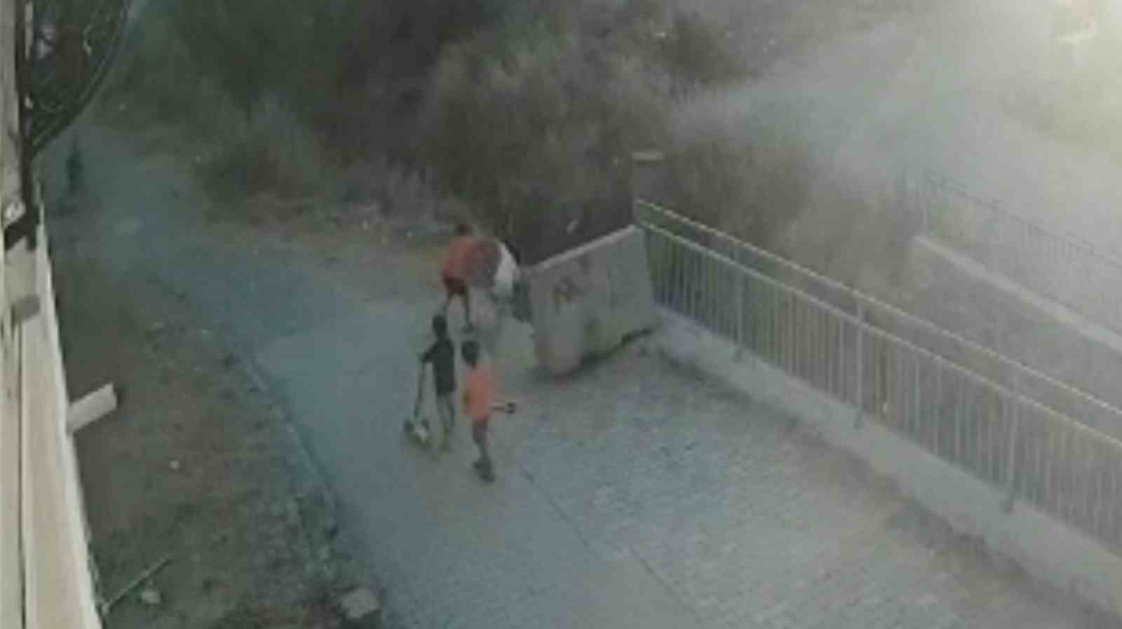 Otizmli 6 yaşındaki Helin Naz yaşıtları tarafından su kanalına itildi