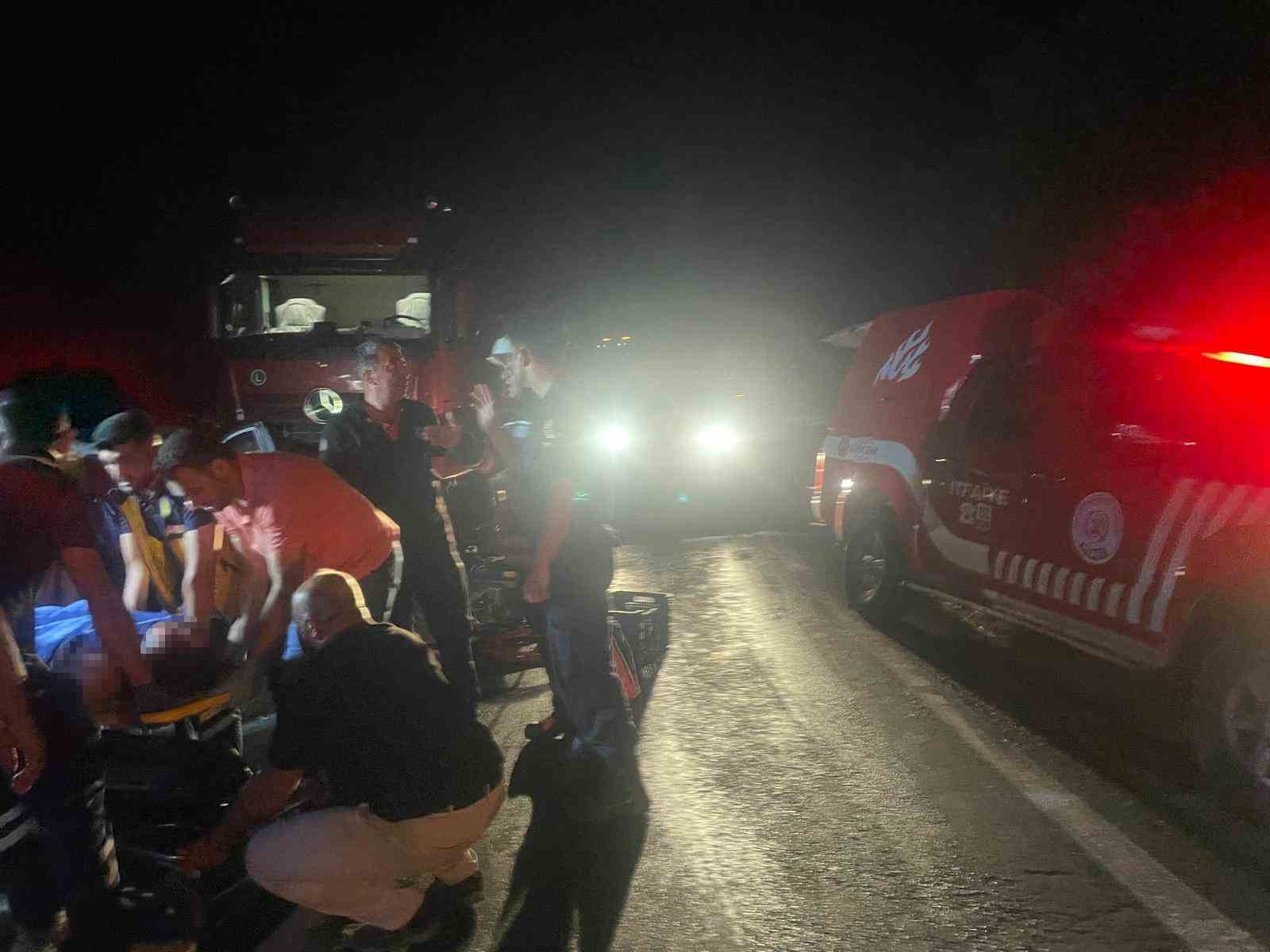 Malatya’da tır ile otomobil çarpıştı: 3 ölü, 1 yaralı