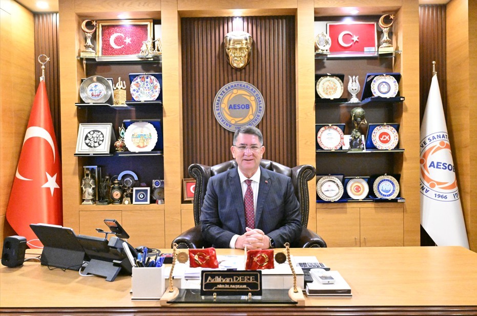 AESOB Başkanı Dere: "Turizm otele sıkışırsa, bereket esnafa ulaşmaz"