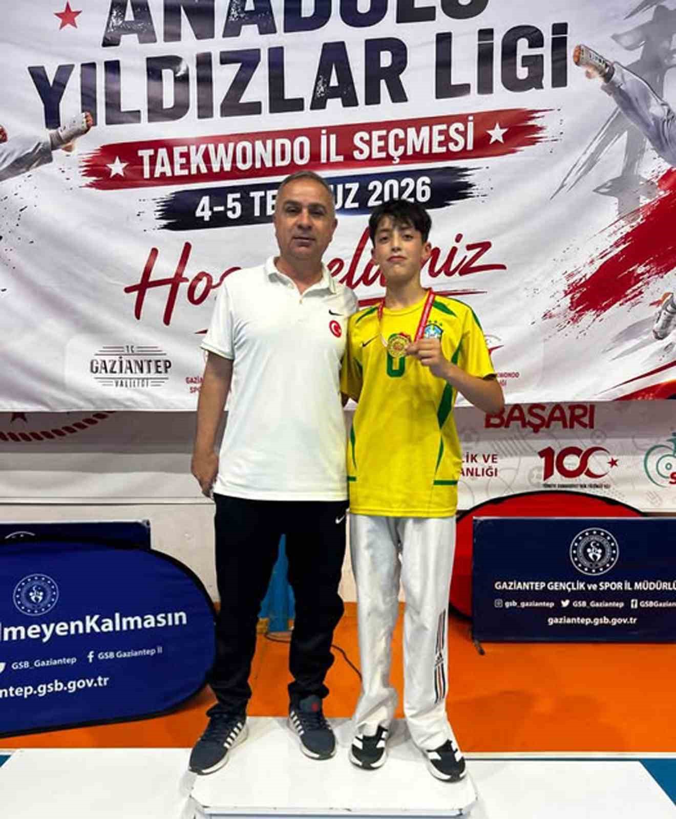 Arabanlı Taekwondocu bölge şampiyonu Ahmet Öztürk Gaziantep’i temsil edecek