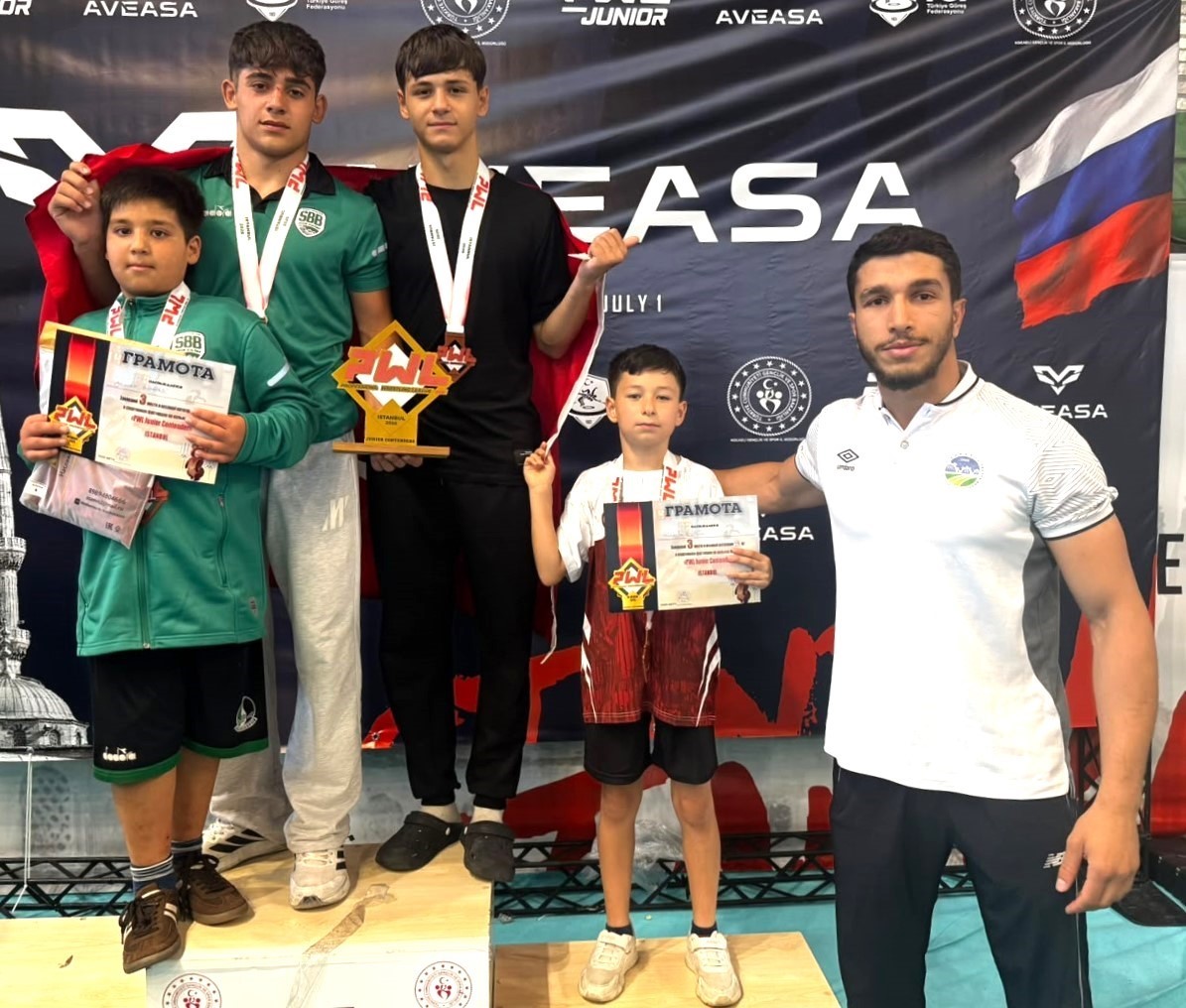 Sakarya Büyükşehir sporcularından 4 branşta toplam 10 madalya