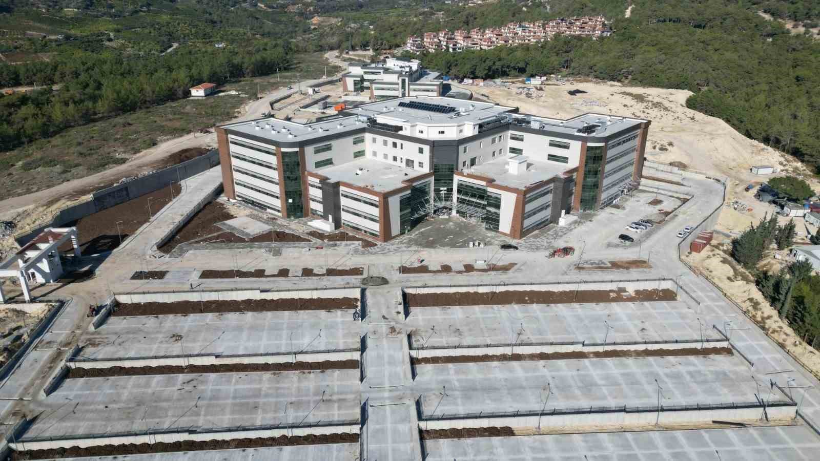 Mezitli Devlet Hastanesi yıl sonundan önce hizmete açılacak