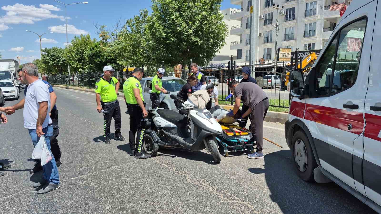 Adıyaman’da otomobille motosiklet çarpıştı: 1 yaralı