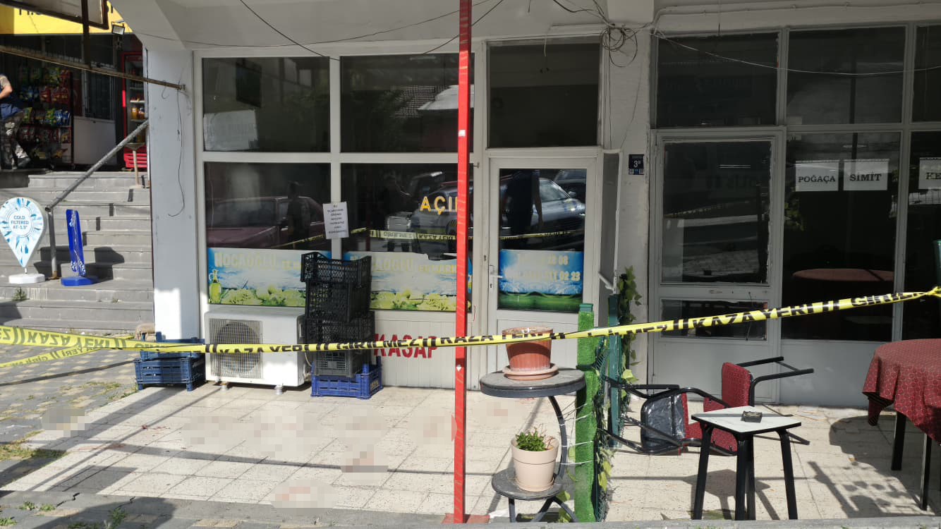 Esnaf tartışması kanlı bitti: 1 ağır yaralı