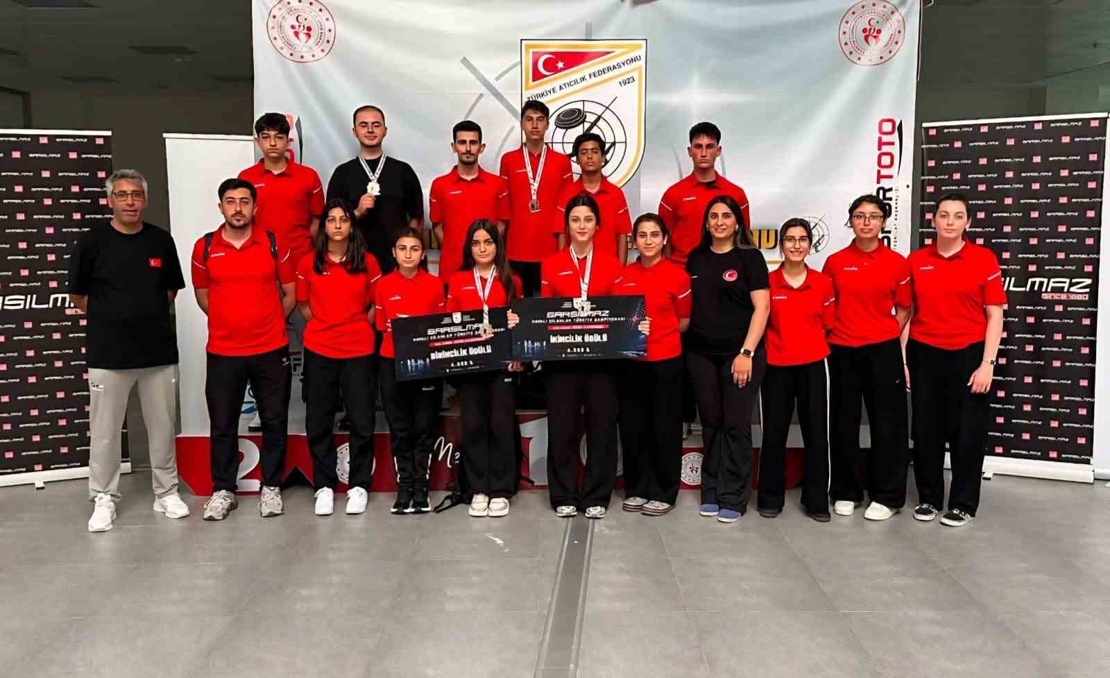 Erzincanlı atıcılardan Türkiye Şampiyonası’nda 5 madalya