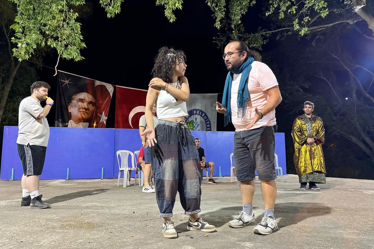 Efeler’in sanat elçileri Sardes’e gidiyor