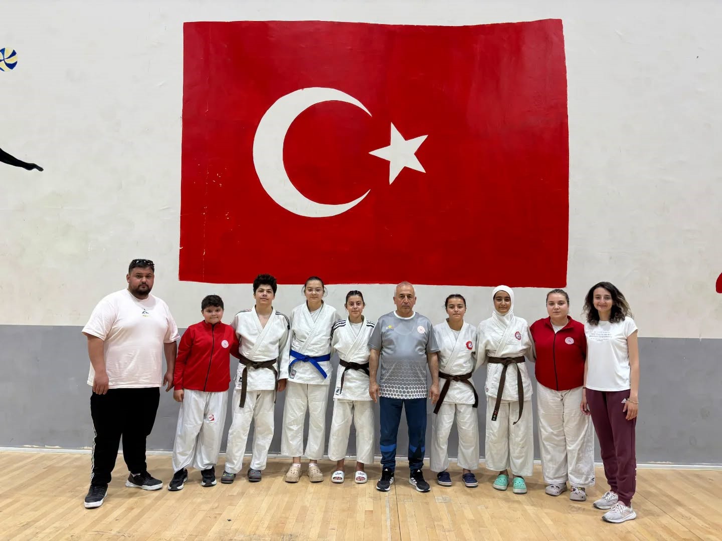 Kütahya Belediyespor judoda madalyaları topladı