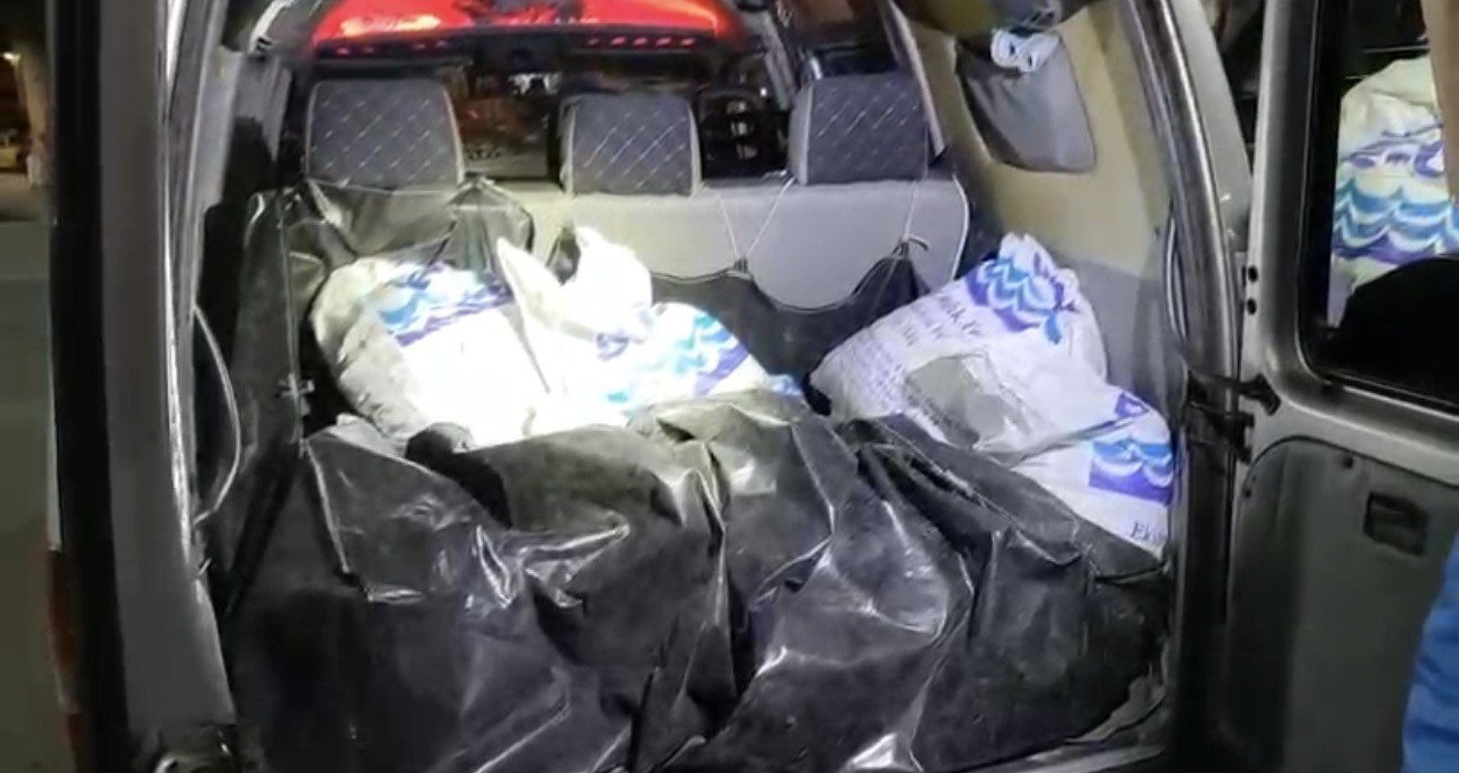 Kaçak toplanan 150 kilo kara kıllı midye denize geri bırakıldı