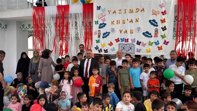 Hakkari’de yaz Kur’an kursları dualarla başladı