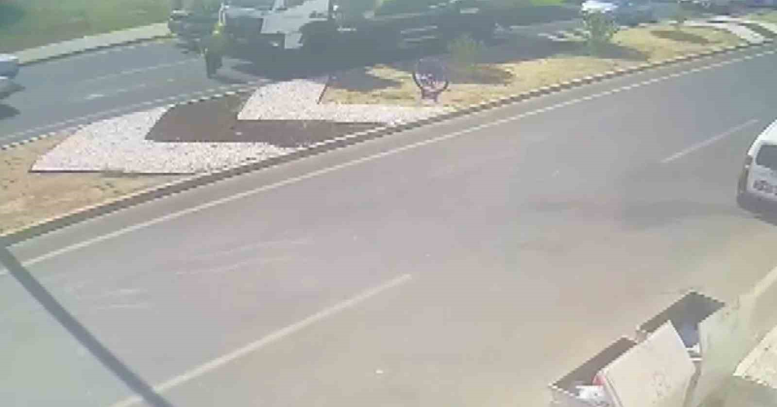 Beton mikserinin altında kaldı, kaza anı görüntüleri ortaya çıktı