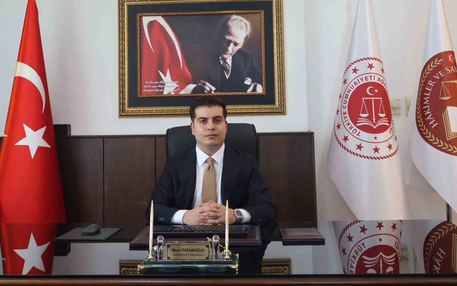 Çeşme Cumhuriyet Başsavcısı Mert Tataroğlu görevine başladı