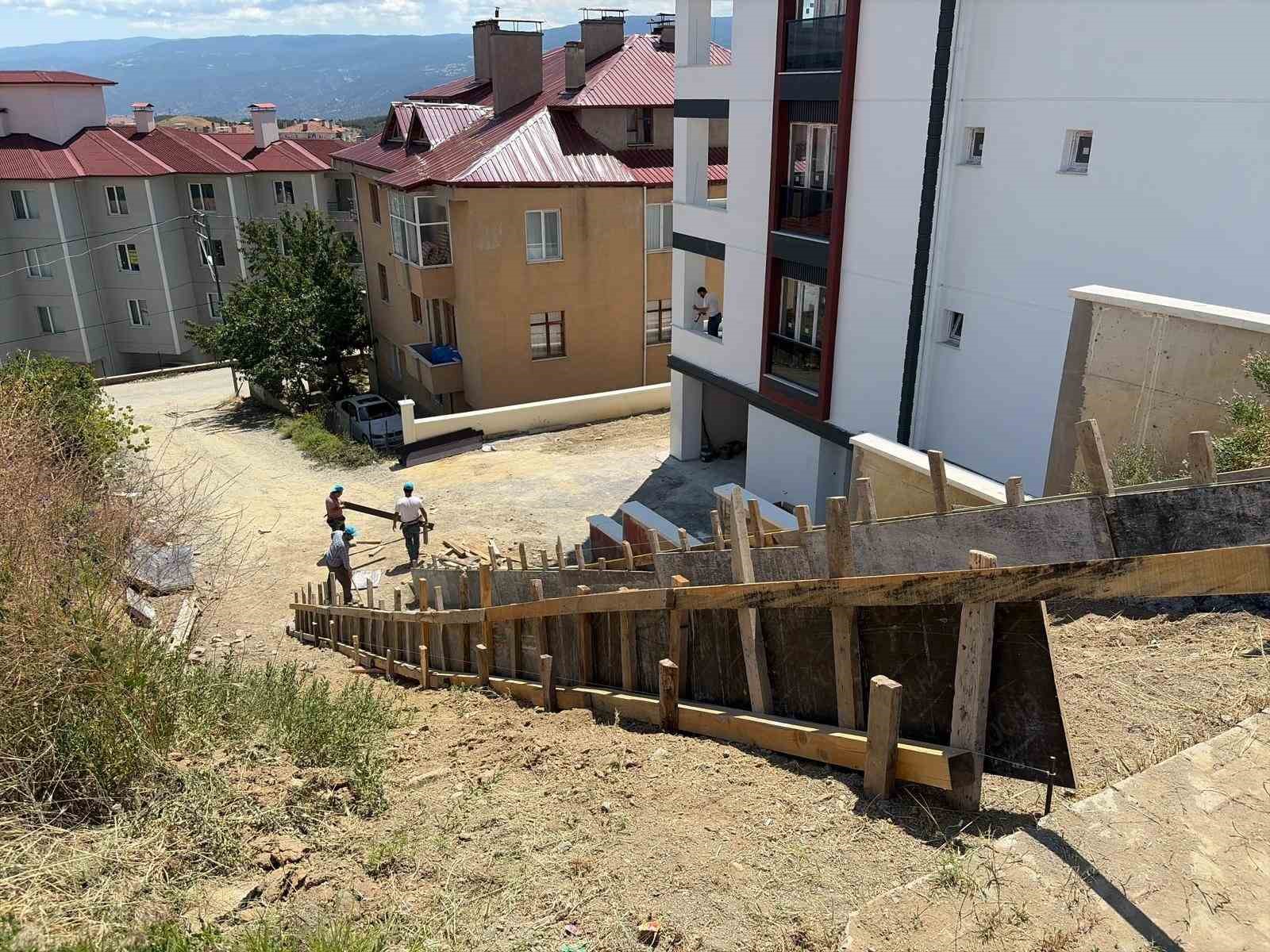 Tosya Belediyesi’nin çalışmalarıyla ilçenin çehresi değişiyor