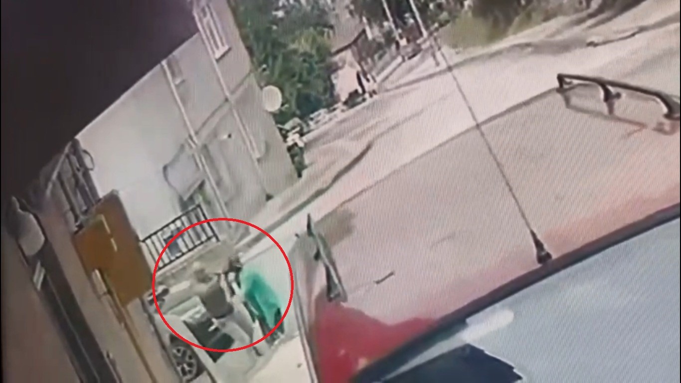 Kardeş katliamı kameraya yansıdı