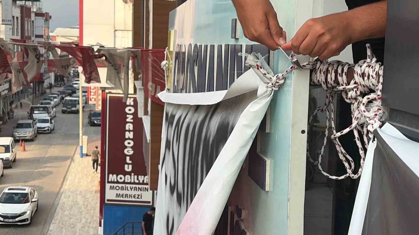 Osmaniye CHP il binasında çilingirli devir