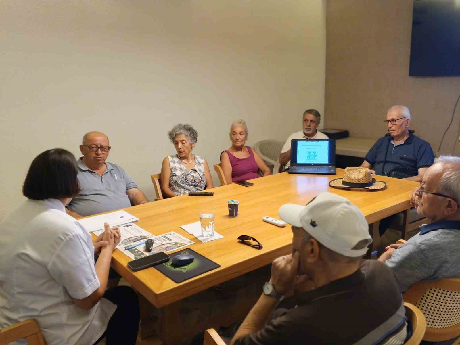 İkinci Bahar Merkezi’nde sağlıklı yaş alma eğitimi