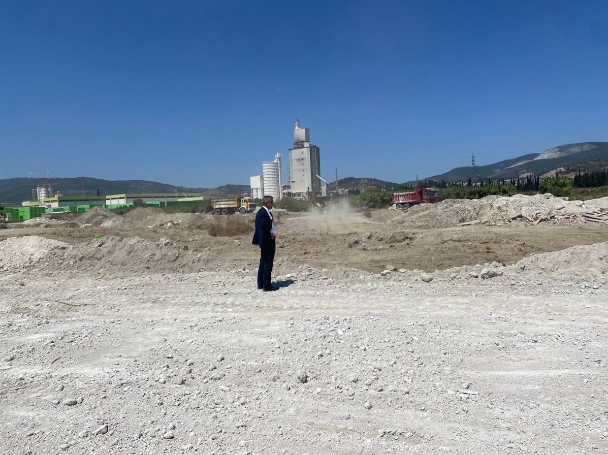 Söke’de 40 derslikli meslek lisesinin yapımı sürüyor