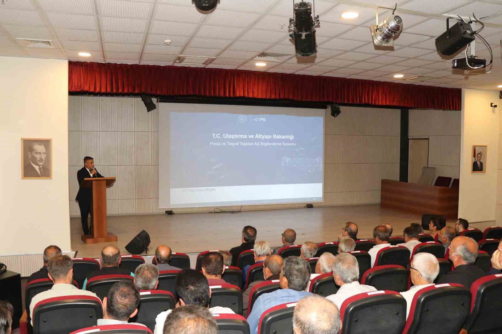 PTT hizmetleri Oltu’da tanıtıldı: Muhtar ve esnaflara bilgilendirme toplantısı düzenlendi