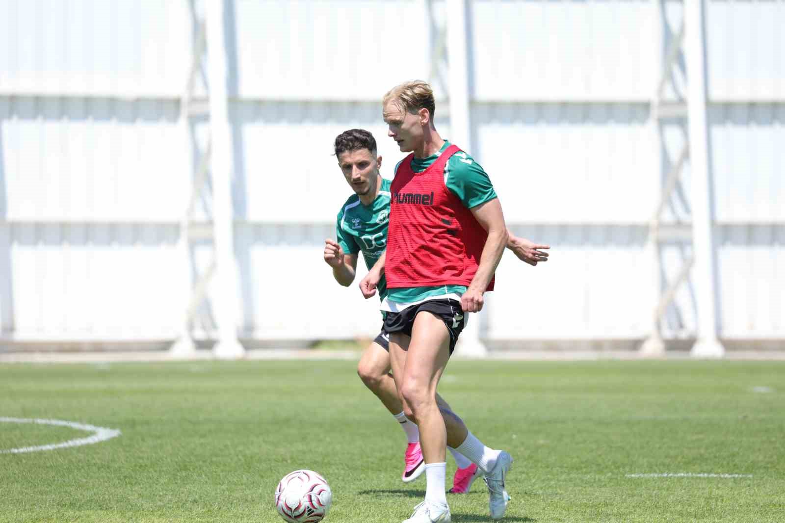 Konyaspor, yeni sezon hazırlıklarına devam ediyor
