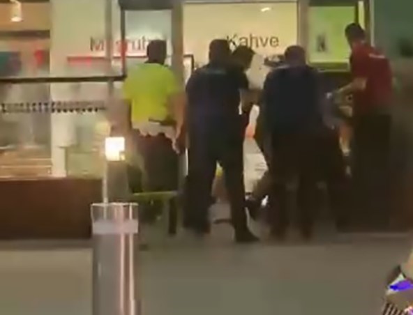 İzmir’de 4 polisi yaralayan saldırgan tutuklandı
