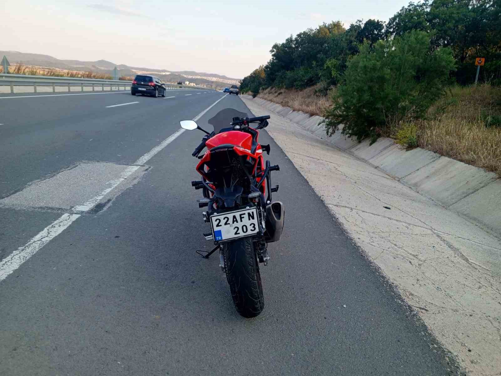 Keşan’da otomobil ile çarpışan motosiklet sürücüsü yaralandı