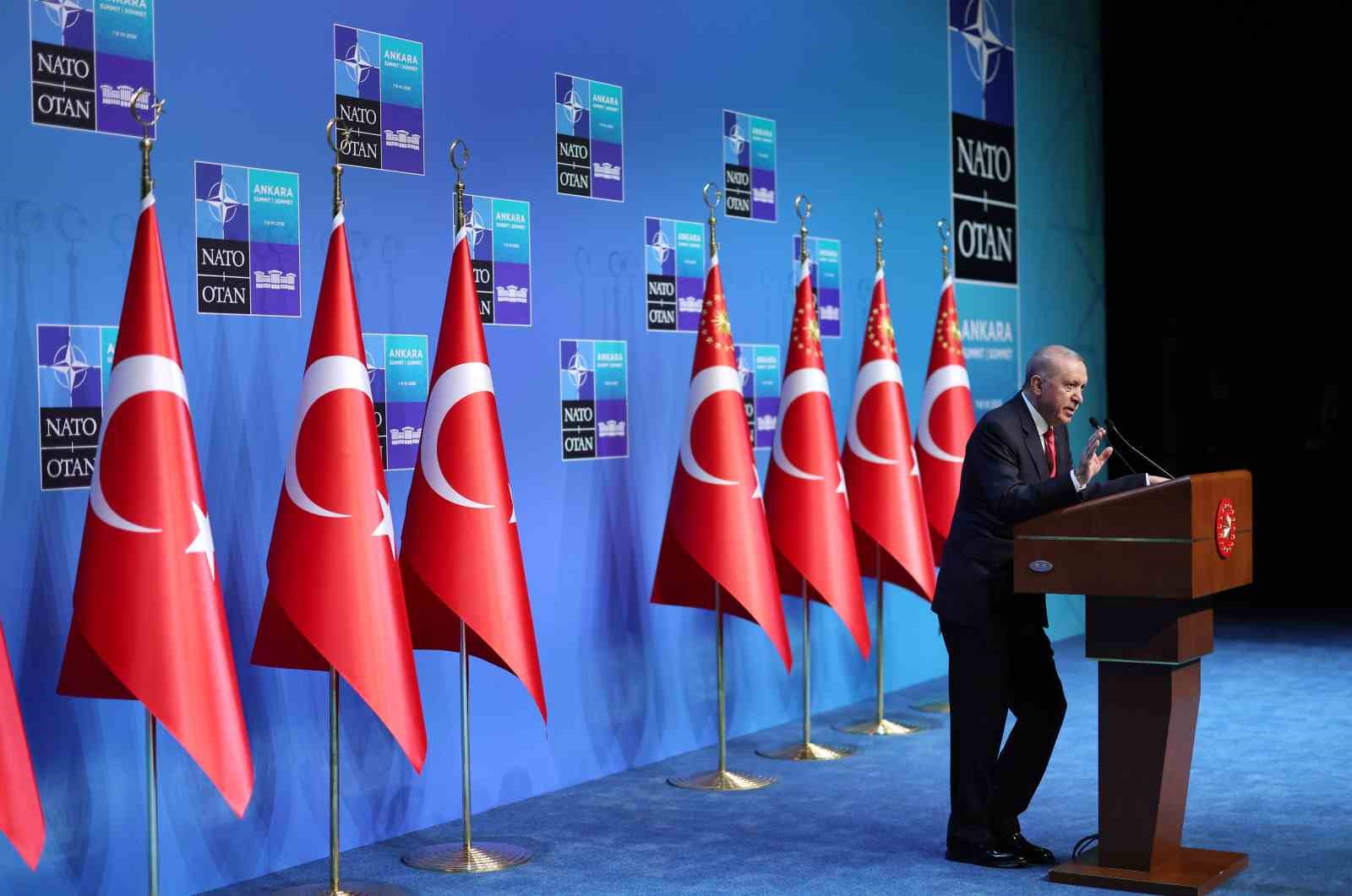 Cumhurbaşkanı Erdoğan: "NATO birbirine bağımlı ülkelerin değil, birbirine güç katan müttefiklerin ittifakı olmalıdır"