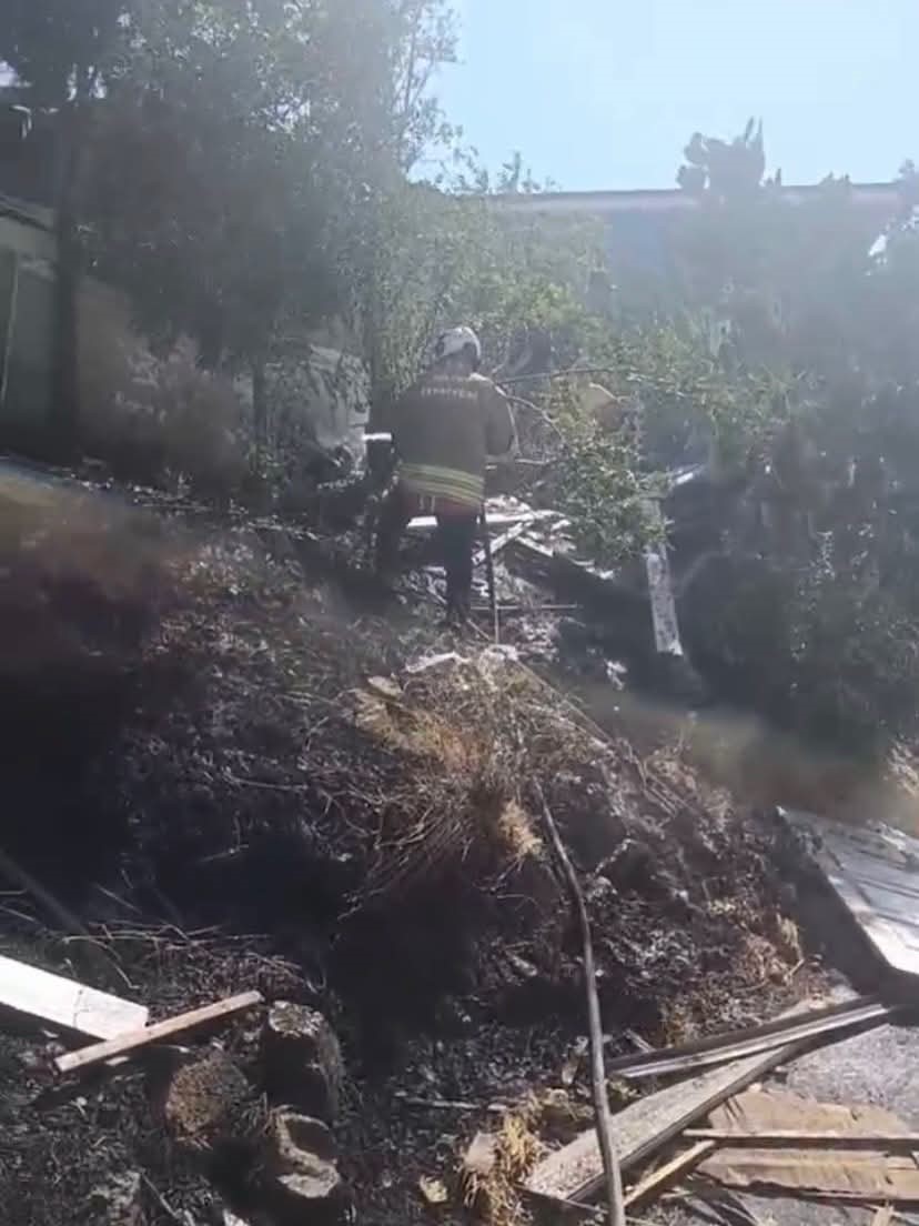 Kırıkhan’da bahçe yangını