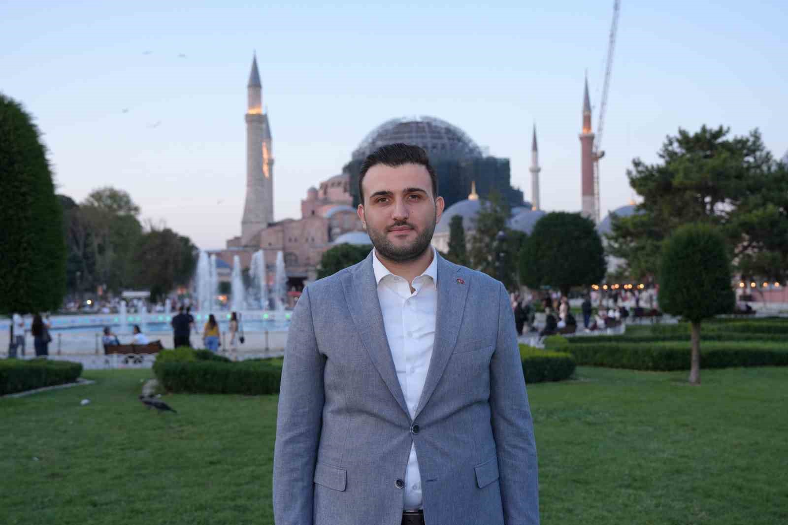 AK Parti İstanbul Gençlik Kolları’ndan Ayasofya yürüyüşüne davet