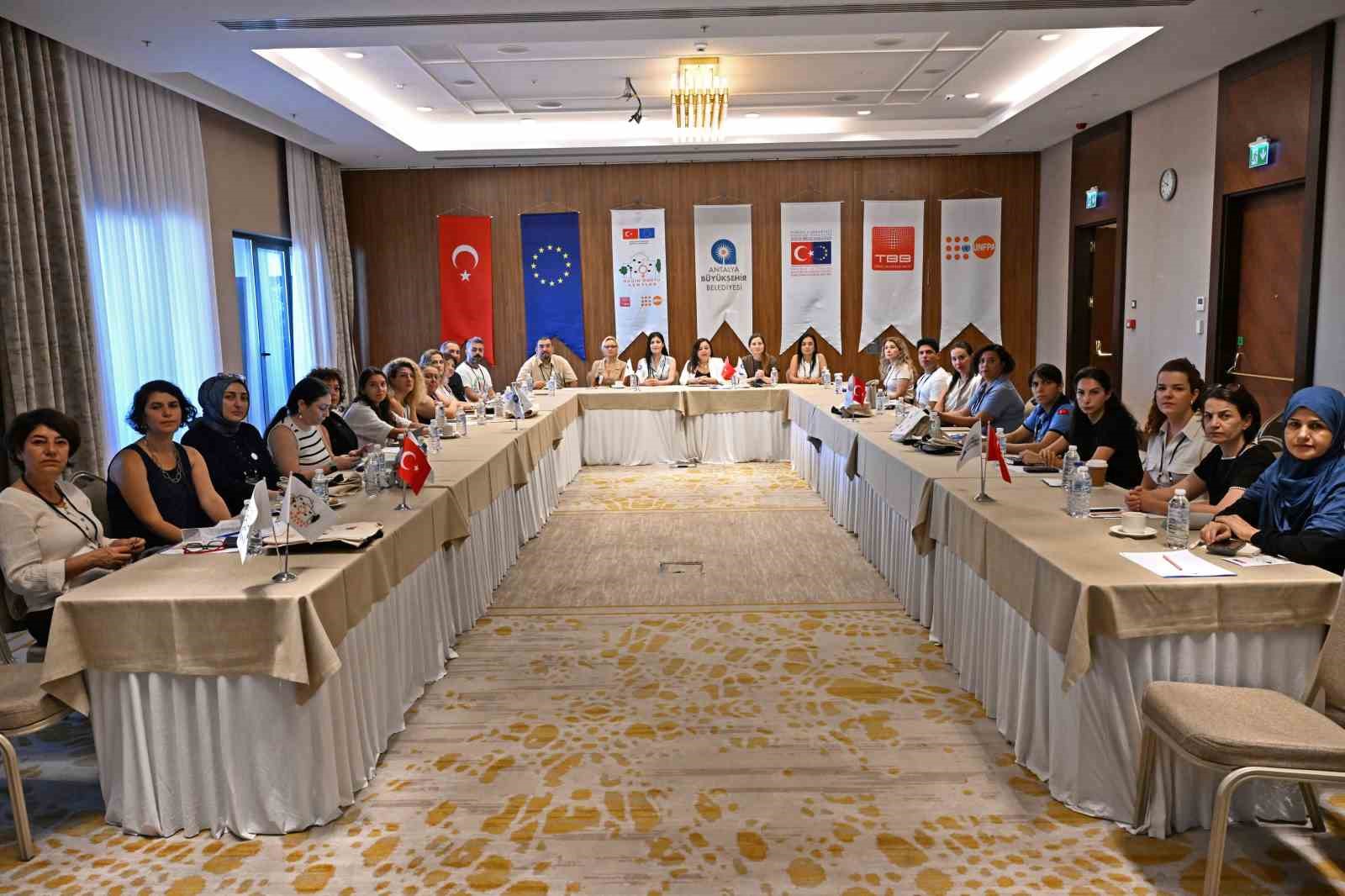 Antalya, kadın dostu kent vizyonunu güçlendiriyor