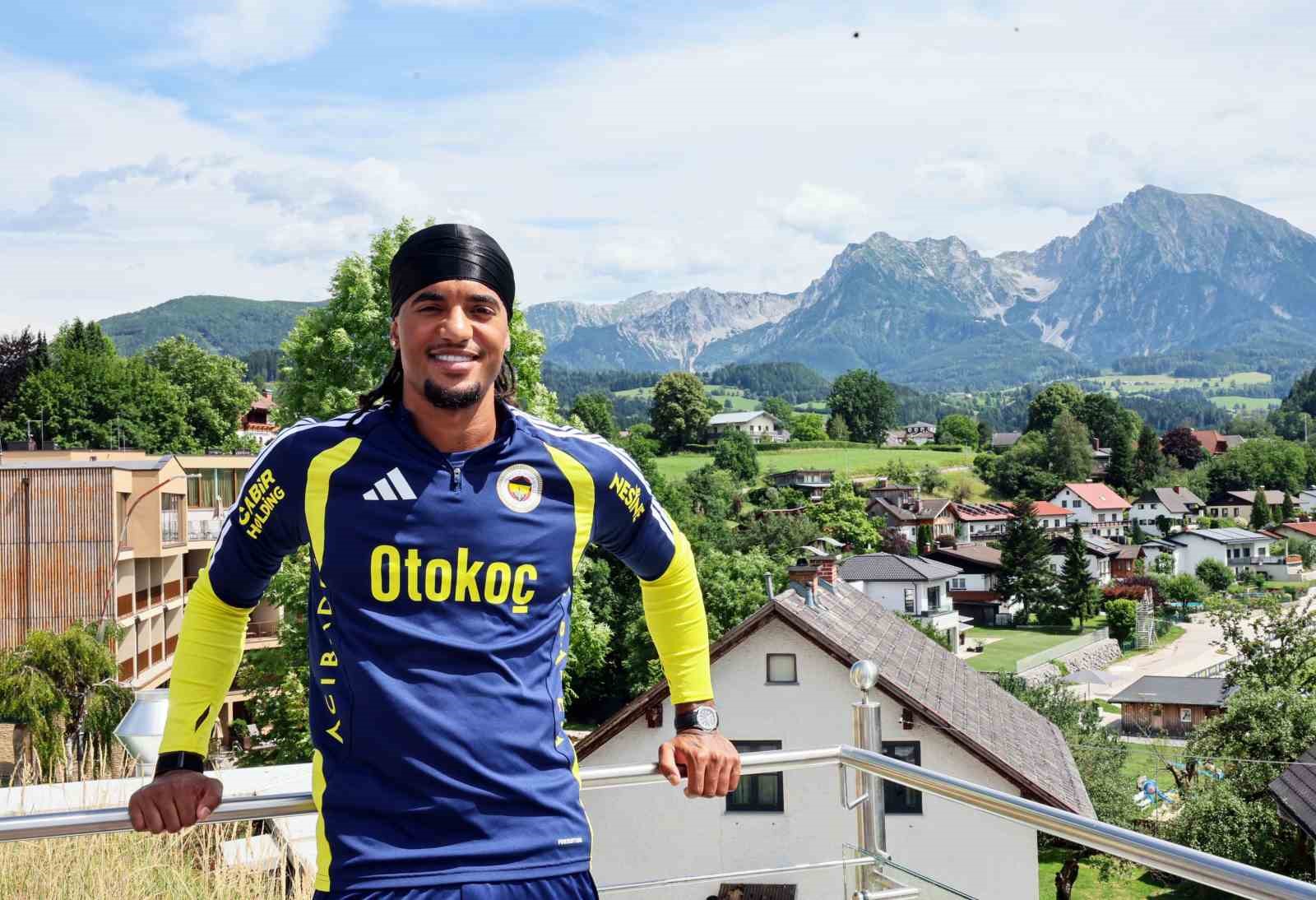 Archie Brown: "Yeni bir sistemle ve yeni bir oyun felsefesiyle oynayacağız"