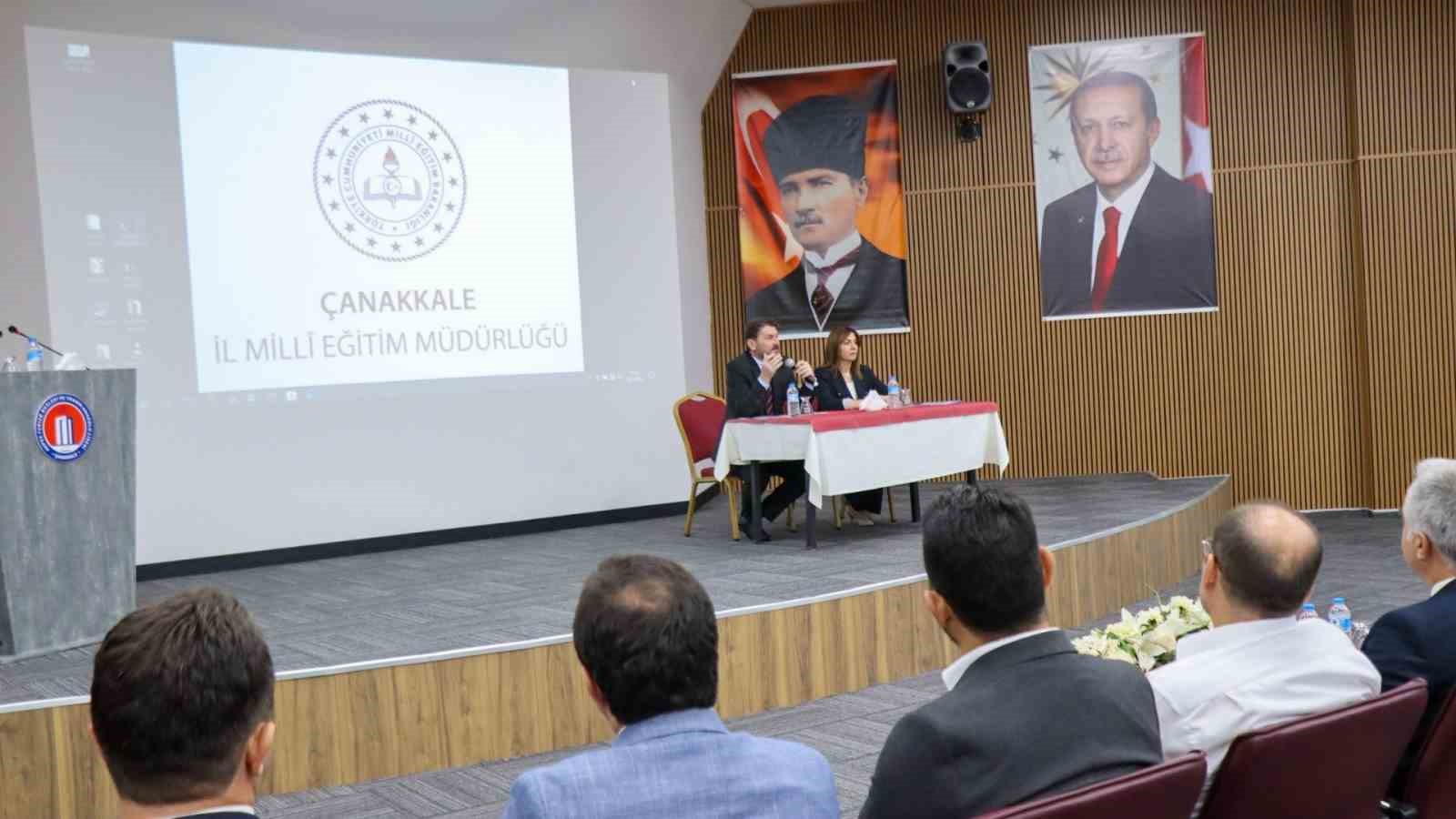 Çanakkale’de eğitimde yenilikçi teknolojilerin etkin kullanımı toplantısı gerçekleştirildi