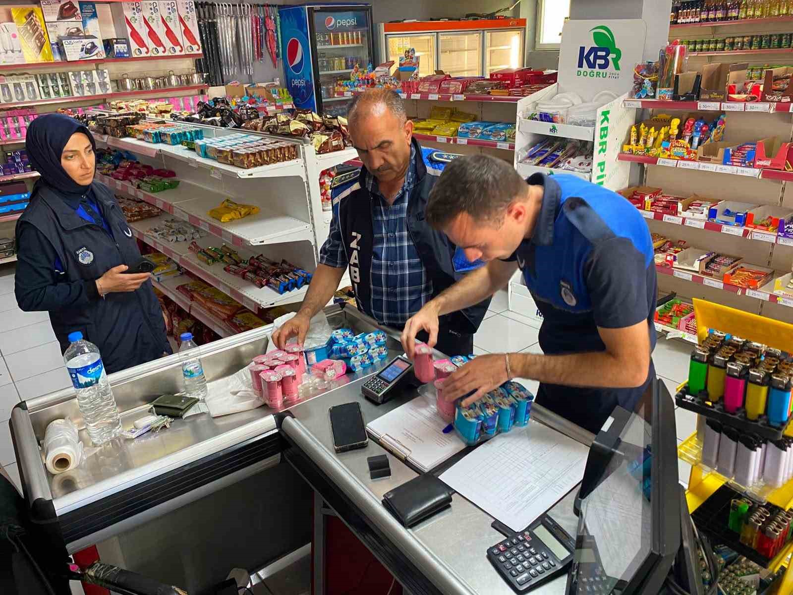 Erzincan’da 372 markete eş zamanlı denetim: tarihi geçmiş ürünler imha edildi