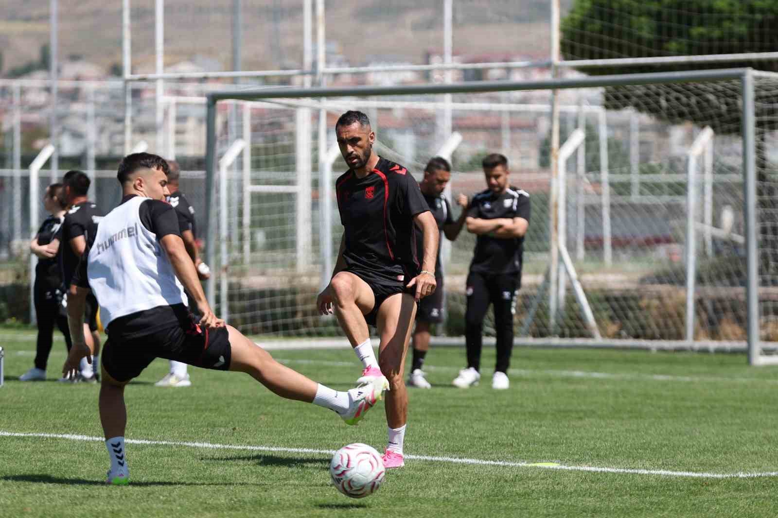 Sivasspor, yeni sezona hazırlanıyor