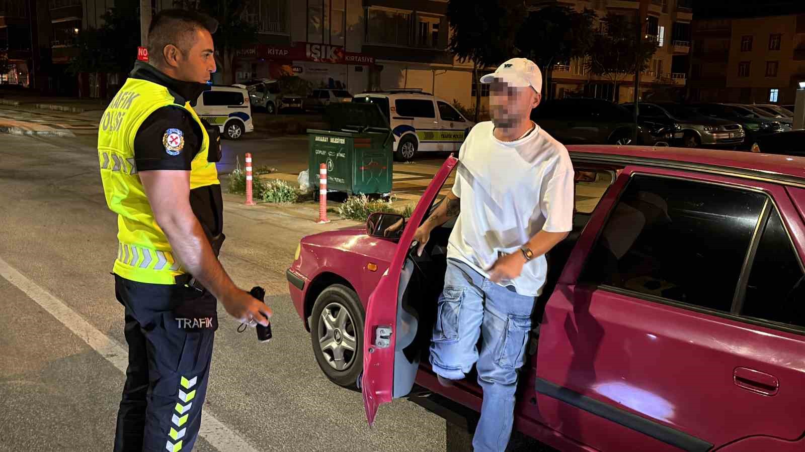 Uygulamada alkollü yakalanan sürücünün ehliyetine el konuldu