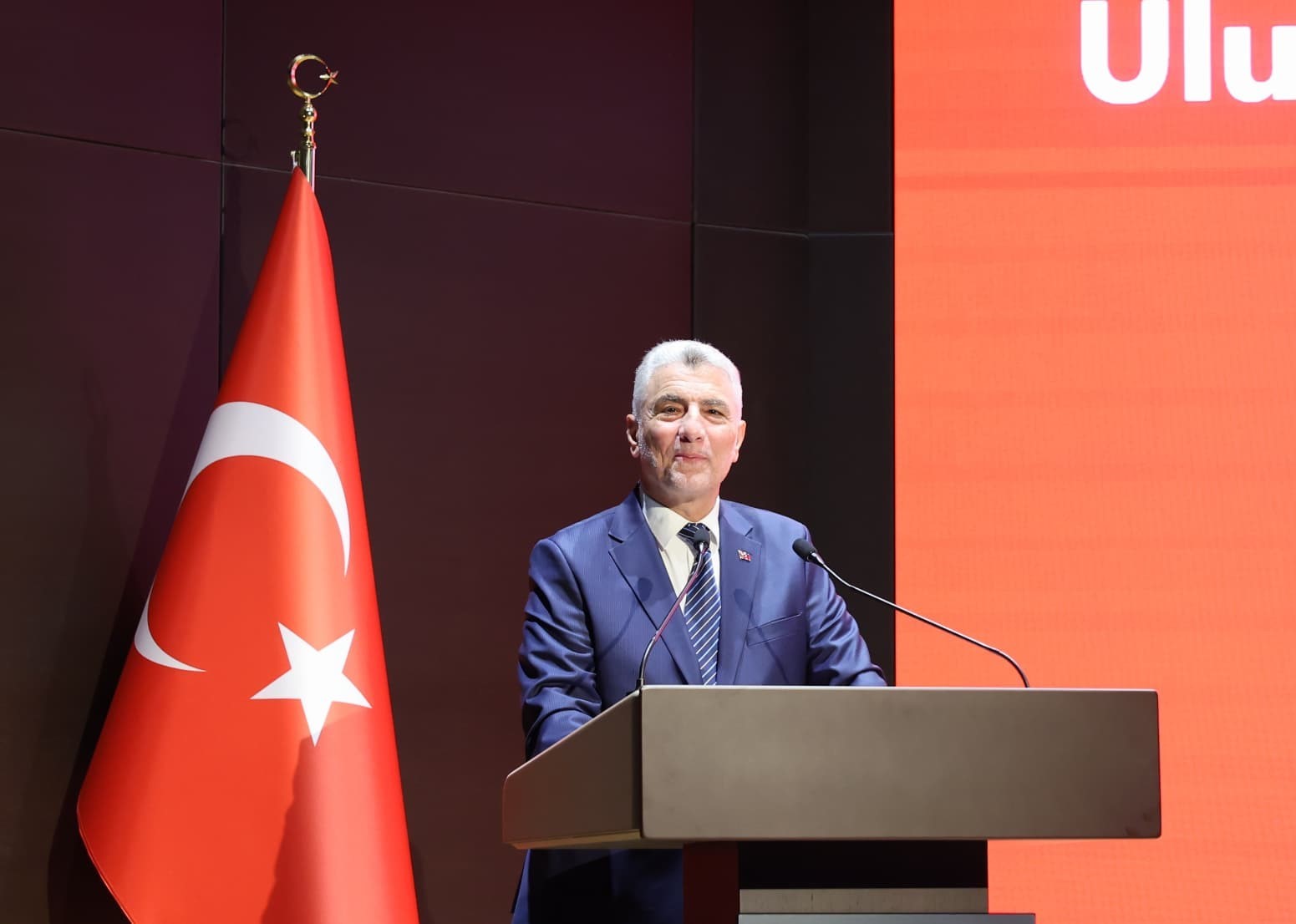 Bakan Bolat: "Hafif ticari araç üretiminde Avrupa’da birinci sıradayız"