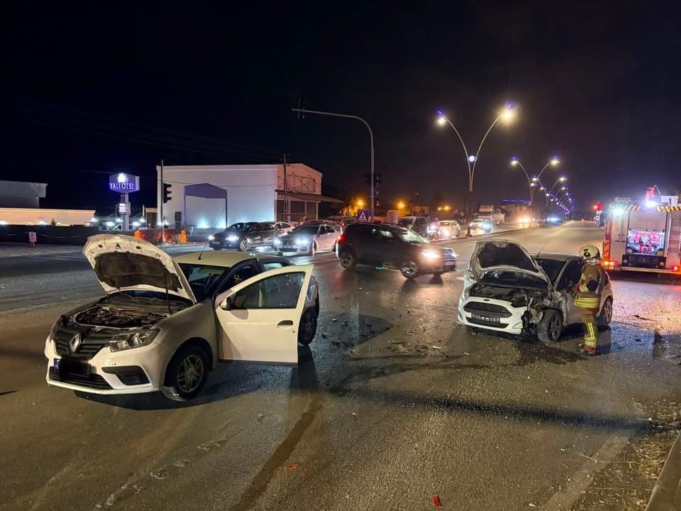 Arsuz’da trafik kazası: 2 yaralı