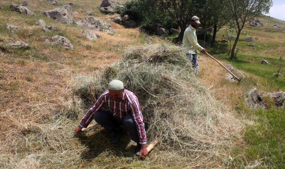 Erzincan’da vatandaşların kış hazırlığı