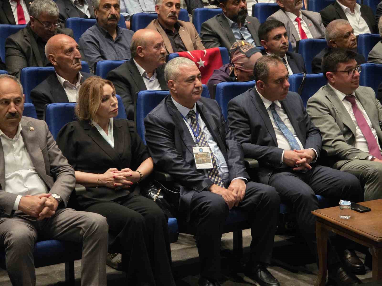 Dört ülkeden Karapapak Türkleri Kars’ta buluştu